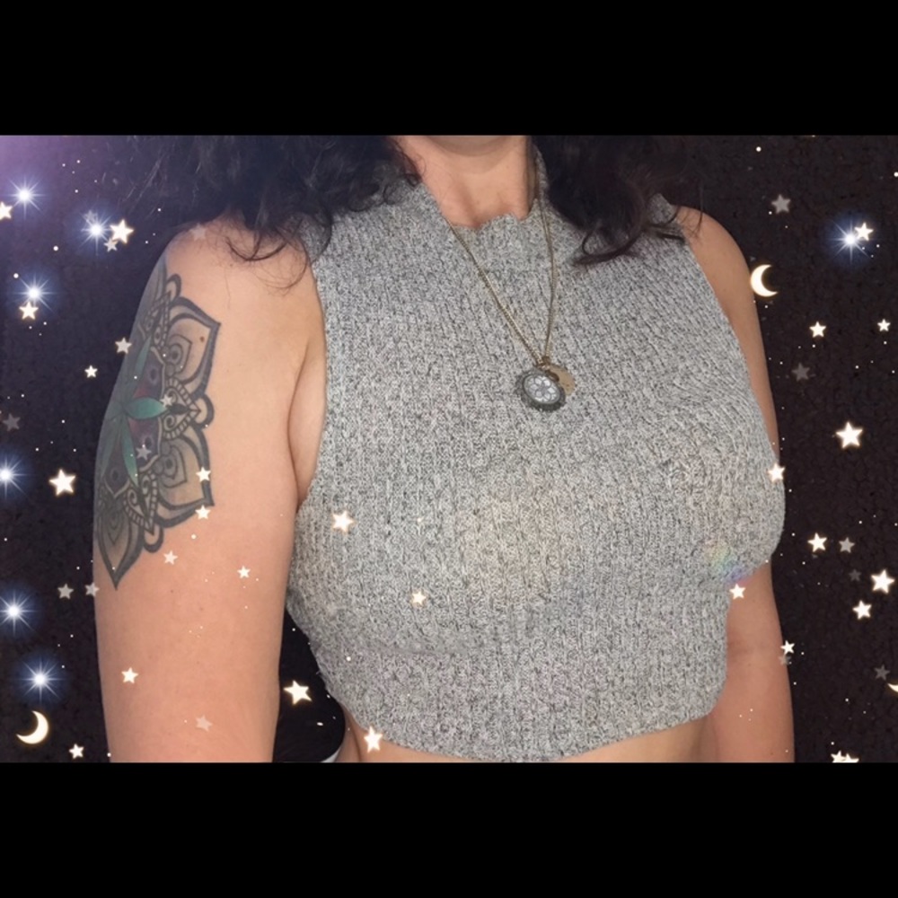 Turtleneck cropped tank